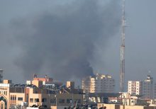 Gaza militants fire rockets into Israel after Islamic jihad leader killed