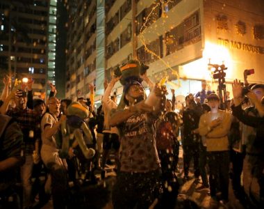 Trump signs bill supporting Hong Kong protesters despite strong opposition from China
