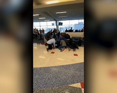 Texas airport police taser suspect in wild brawl caught on video