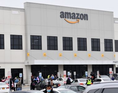 AOC calls Amazon 'racist & classist' after leaked memo shows company's plan to fight warehouse employee