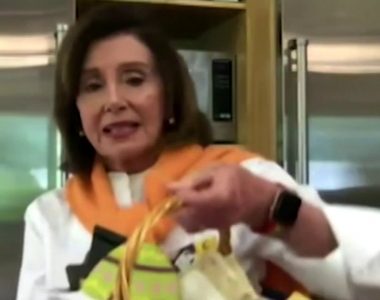 Trump ramps up pressure on Pelosi over stalemate on small business program: ‘Come back to Washington’