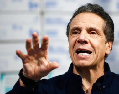 Andrew Cuomo tells single women in NYC, 'I am eligible'