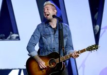 Christian singer makes shocking announcement: 'I no longer believe in God'