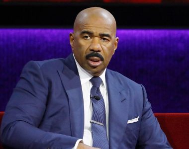 Steve Harvey drops F-bomb over outrageous 'Celebrity Family Feud' response