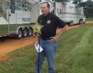 Florida sheriff investigates triple homicide on lake: 'This is a horrific scene"