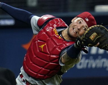 Yadier Molina Confirms Yankees, Mets, Angels Among Teams to Show Interest in FA